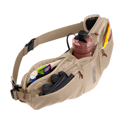 CamelBak Podium® Flow™ 4 Hydration Belt with 21oz Podium Dirt Series Bottle